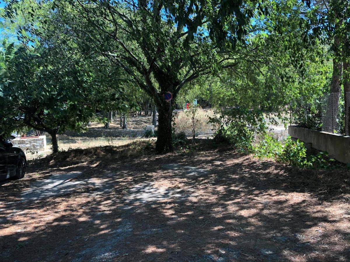 Jolie Annexe Du Mas Dans Le Coeur De La Garrigue Nimoise Villa Nîmes Exterior foto