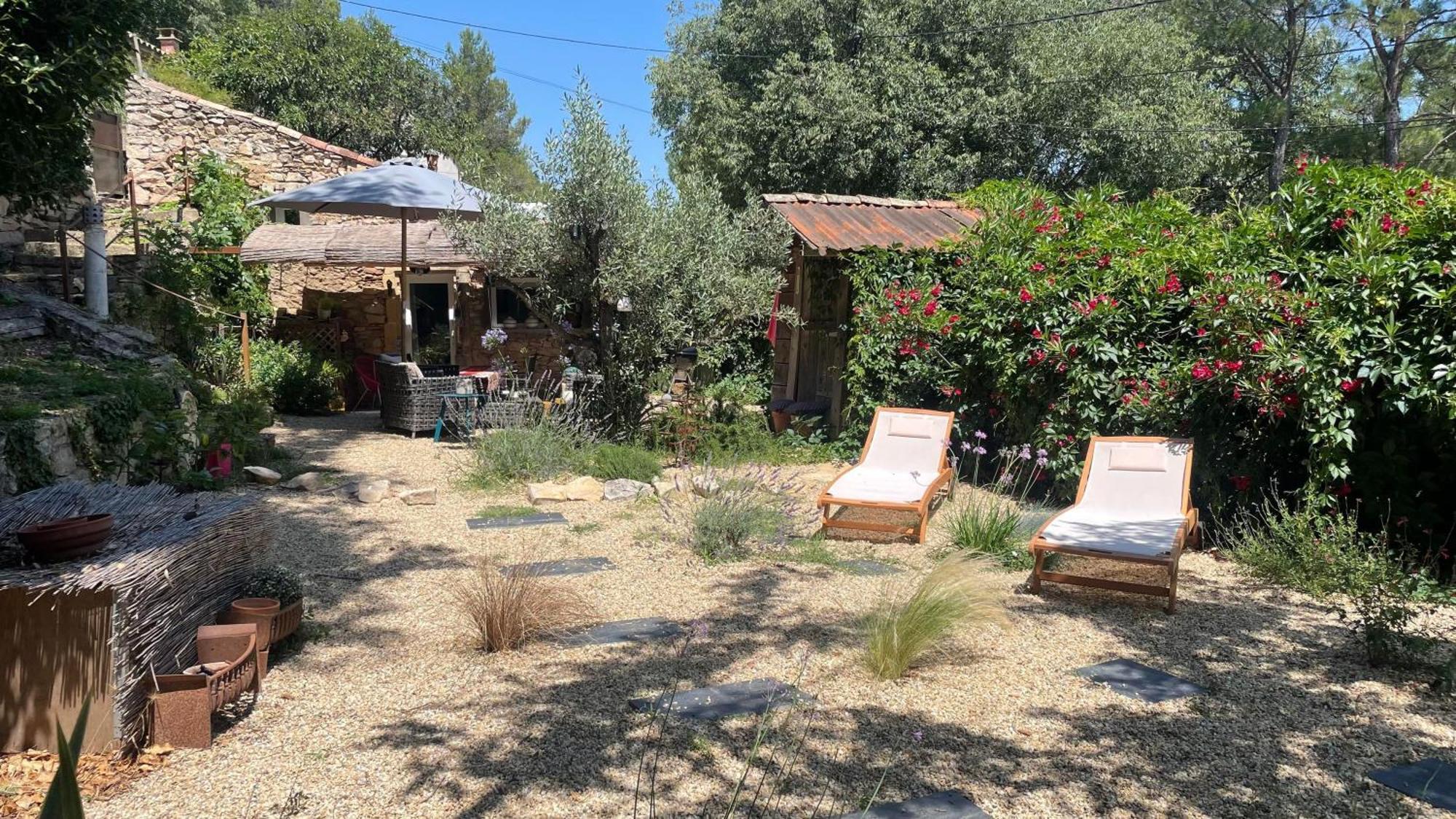 Jolie Annexe Du Mas Dans Le Coeur De La Garrigue Nimoise Villa Nîmes Exterior foto
