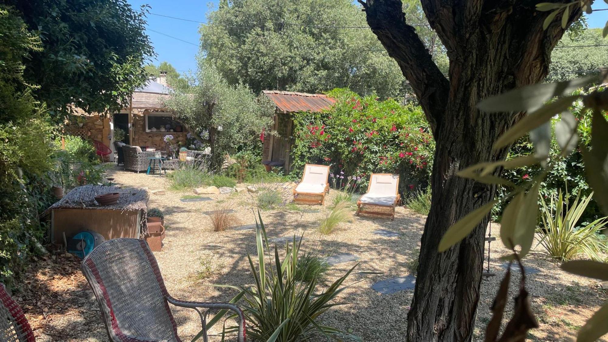 Jolie Annexe Du Mas Dans Le Coeur De La Garrigue Nimoise Villa Nîmes Exterior foto